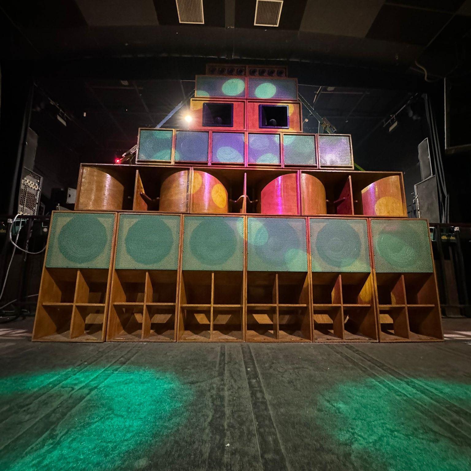 SOUND LGP Lemingate Agencia de Publicidad BADAWI SOUND SYSTEM